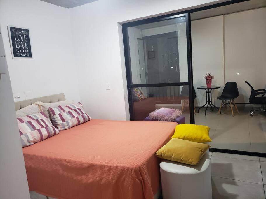 Lindo Studio No Bom Retiro Prox Ao Anhembi Sambodromo Com Wifi Sao Paulo Exterior foto